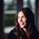 Rhiannon Morgan als Coleen