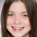 Phoebe Farnham als Sophie