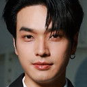 โอบนิธิ วิวรรธนวรางค์ als Noi