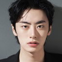 Lee Won-jeong als Baek Hee-sub