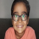 Adam El Nahas als Kidnapper on Phone