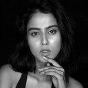 Romita Sarkar als Amina
