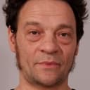 Christian Dunckley Clark als Hospital Orderly / Raving Maniac