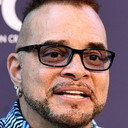 Sinbad als Business Manager (voice)