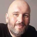 Michał Piela als "Bohater Domu"
