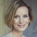 Judith Engel als Vera