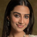 Meenakshi Chaudhary als Sumathi Kumar