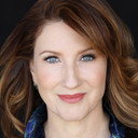Melissa Sullivan als Sandy Hooten