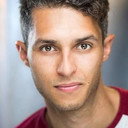 Daniel Burke als Dinner Guest