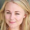 Lora Burke als Aleeda