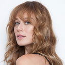 Mariana Ximenes als Outra Laura