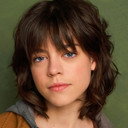 Addison Haylett als Millie