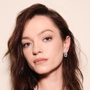 Esmé Creed-Miles als Young Alice