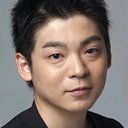 Yutaka Shimizu als Mitsuru Suzuki