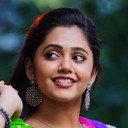 Annie als Young Amritha