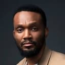 Yonda Thomas als Sibusiso