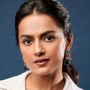 Shraddha Srinath als Mitra