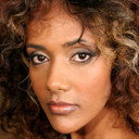 Senayt Mebrahtu als Sweet Inspiratons - Estelle