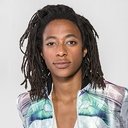 Shirley Souagnon als Self