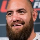 Travis Browne als Self