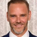 Joe Absolom als Elias
