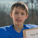 Levi Hudson als Cap