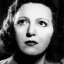 Marie Bell als Monique Lerbier, la garçonne