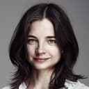 Louise Peterhoff als Louise