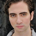 Jesse Roche als Peter