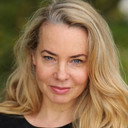 Sara Stephens als Sandy