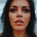Ava Ferrera als Narrator