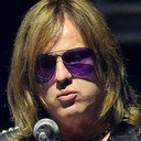 Chris Pitman als Keyboards / Vocals