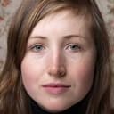 Kate Lyn Sheil als Talia