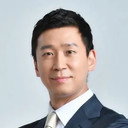 이동근 als Newscaster