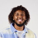 AD Warfaa als Neighborhood Driver (uncredited)