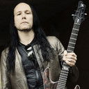 Niklas Sundin als Guitar