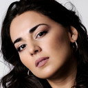 İranə Kərimova als Malak