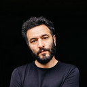 Mohamed Achour als Dr. Erdem
