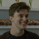 Parker Schulz als Shawn Hartley