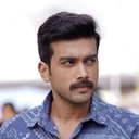 Kalidas Jayaram als Karthik