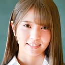 小林由依 als Herself