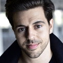 Nassim Avat als Aron Hurwitz