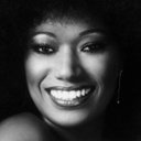 Bonnie Pointer als The Wilson Sister