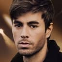 Enrique Iglesias als Lorenzo