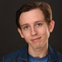 Logan Riley Bruner als Lee
