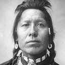 Chief Thundercloud als Walking Bear