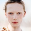Alex Consani als Self