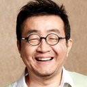 남문철 als Ha-young's father