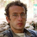 Halil Uysal als Doktor