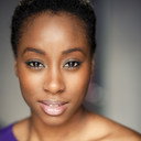 Scarlette Douglas als Host